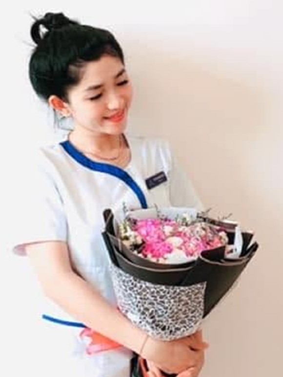 Chị Võ Thị Huyền Thư, nữ hộ sinh